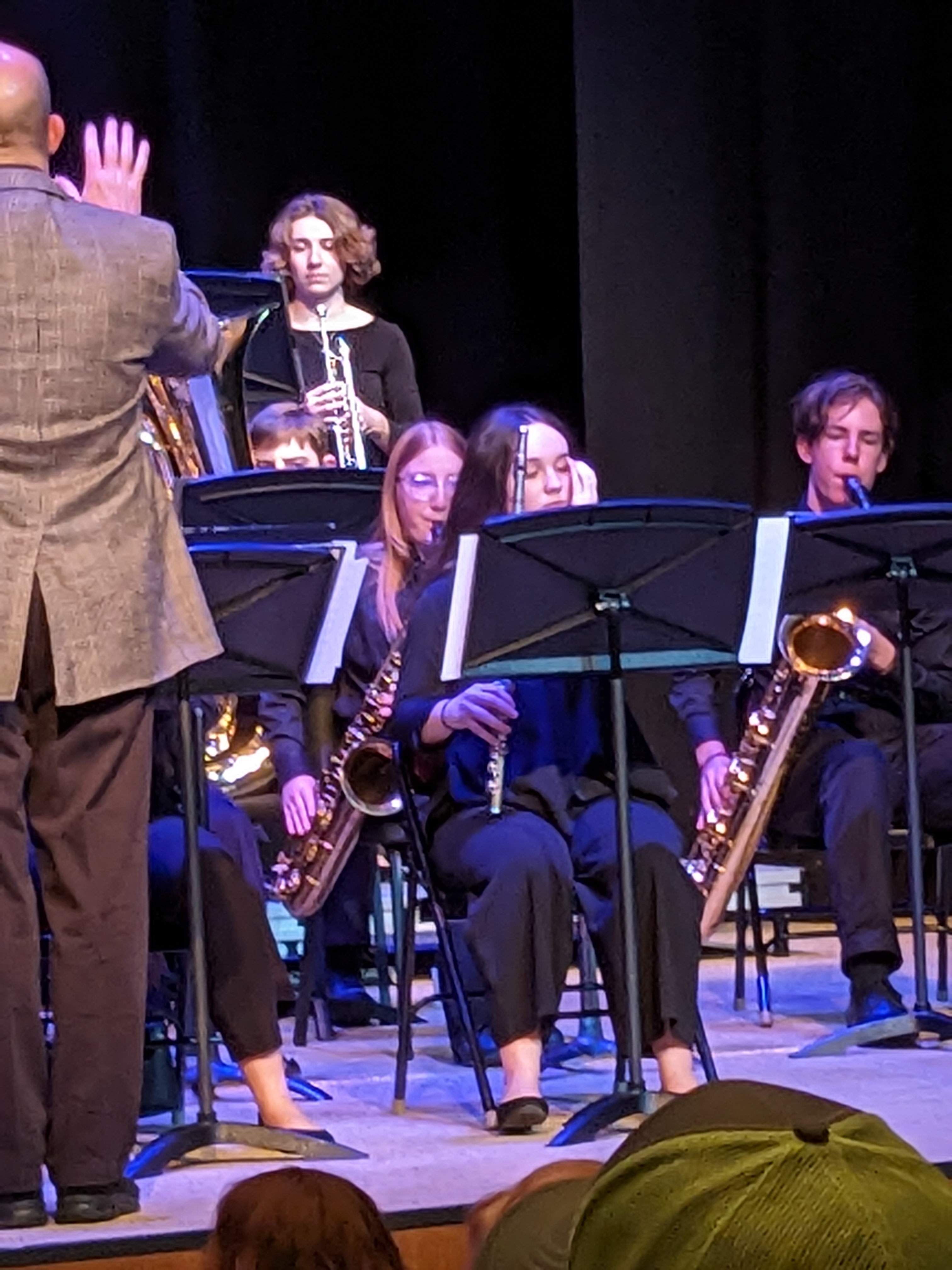 PXL 20240218 002820643